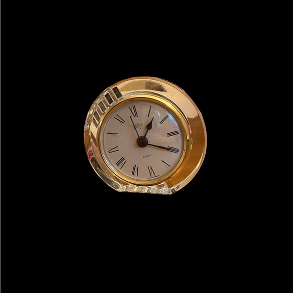 Mikasa quartz table clock made in Germany 5” tall x 5.5” wide. Used - Picture 1 of 6